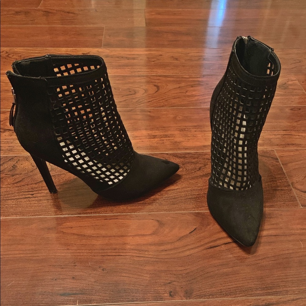 Black heels